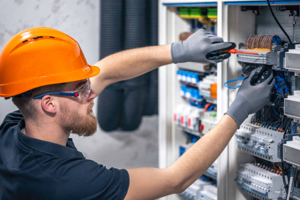 Best Circuit Breaker Repair  in Bedford Heights, OH